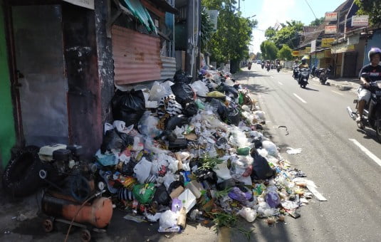 Memilah Sampah Sangat Mudah dan Menguntungkan
