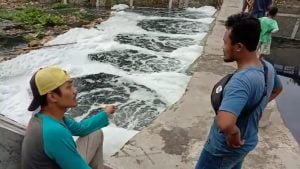 Sungai Desa Siraman Tercemar Limbah, Puluhan Pabrik Tahu Tempe Diduga Penyebabnya