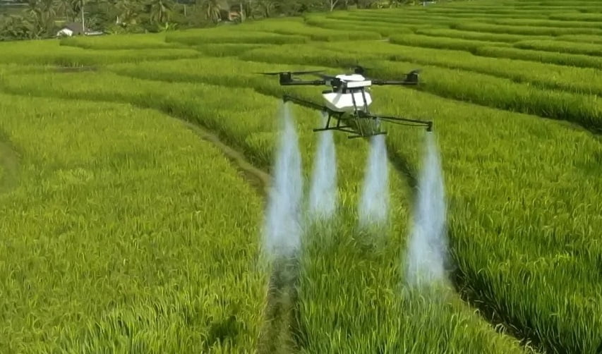 Drone Karya Anak Bangsa Bantu Kerja Petani Lebih Efisien