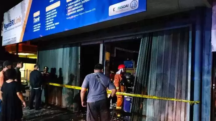 Ruko di Mantrijeron Terbakar, Api Diduga Bersumber dari Lemari Es Krim