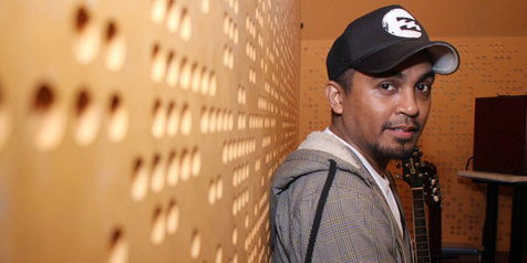 Konsisten di Jalur Love Song, Glenn Fredly Siap Galau-kan Indonesia