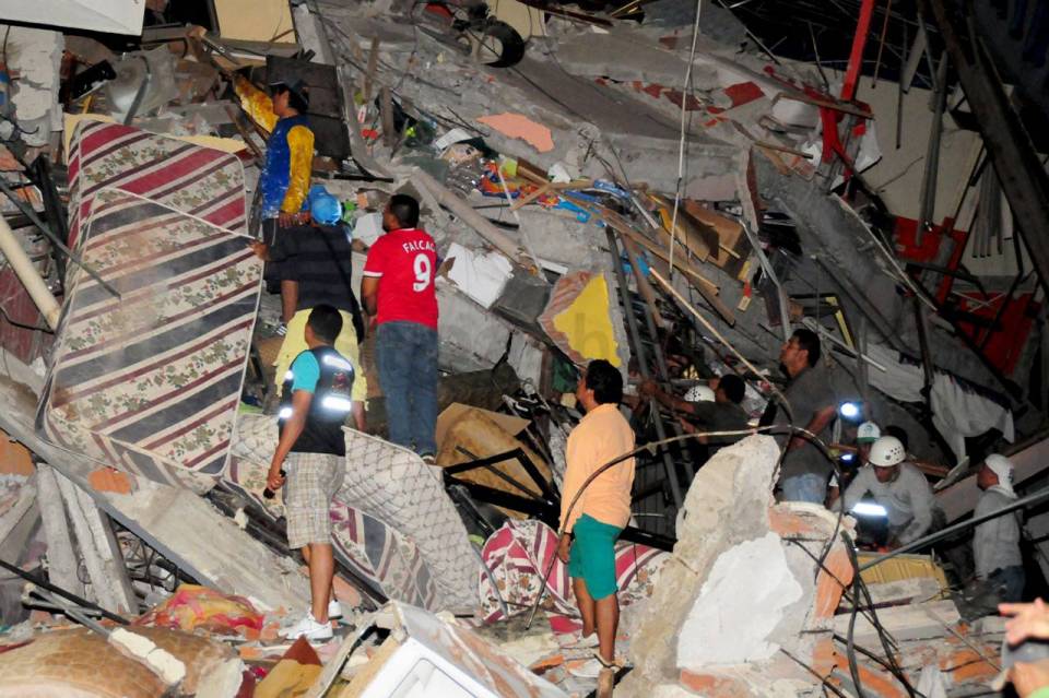 Gempa Ekuador Berkekuatan 7,8 SR, Terbesar Sejak 1979