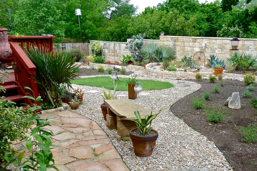 Cara Membuat Xeriscape atau Taman Hemat Air