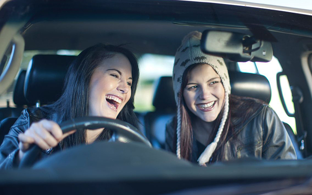 Kepribadian Wanita Dilihat Dari Caranya Mengandarai Motor Kepribadian Wanita