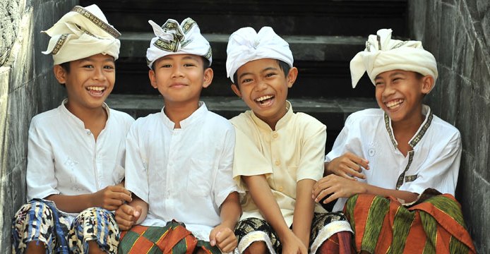 Pendidikan Karakter Berbasis Kearifan Lokal Tri Kaya Parisudha (PART 1)