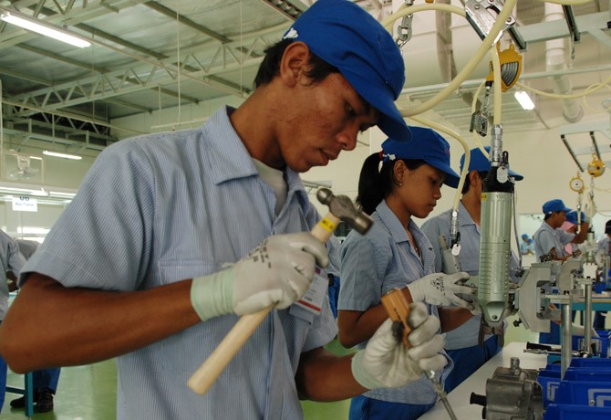 Tanpa Sertifikasi, Tenaga Kerja Indonesia Dianggap Tenaga Kasar