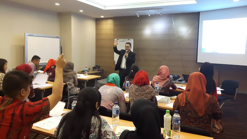 Banyak Orang Suka dan Terbantu dengan Ide-ide Tulisan Saya