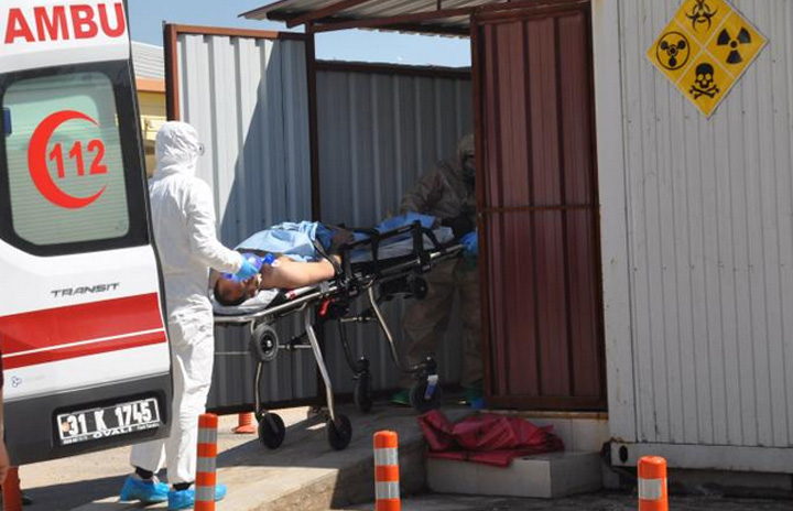 Lebih dari 50 Orang Tewas Akibat Serangan Gas Beracun di Suriah