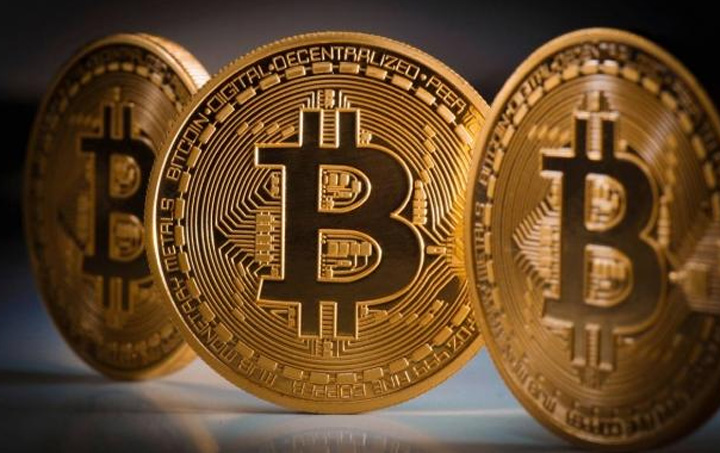 Pria Ini Beli 2 Porsi Pizza dengan Bitcoin Senilai Ratusan Milyar Rupiah