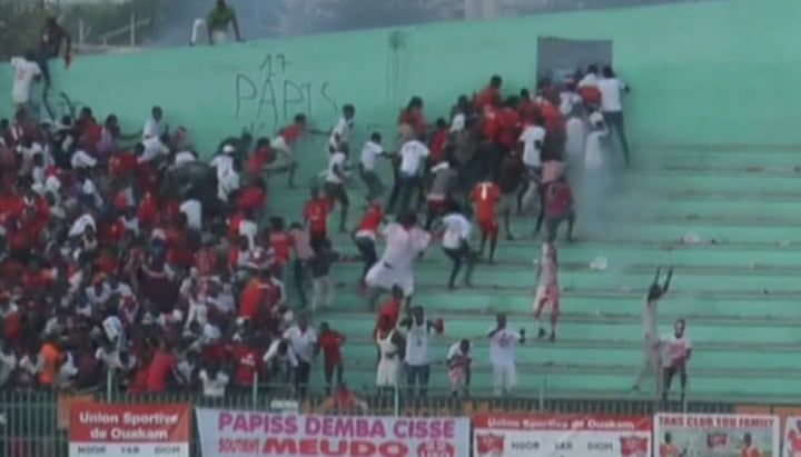 Delapan Orang Tewas Akibat Tembok Runtuh di Stadion Senegal
