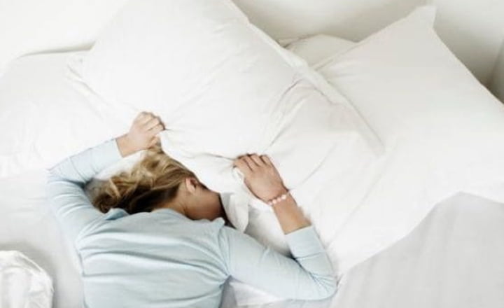 Inilah Penyebab Mengapa Orang Tua Punya Waktu Tidur yang Lebih Pendek