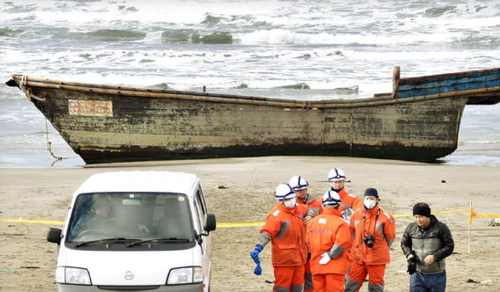 Kapal Misterius Terdampar di Jepang, Semua Penumpangnya Ditemukan Sudah Meninggal