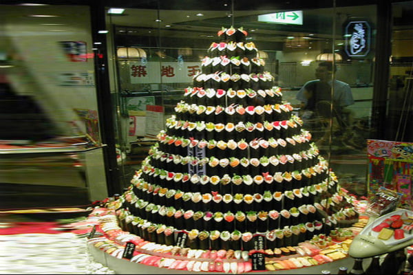 Yuk, Buat Pohon Natal yang Unik. Tak Selalu Harus dari Pohon Cemara, Lo!