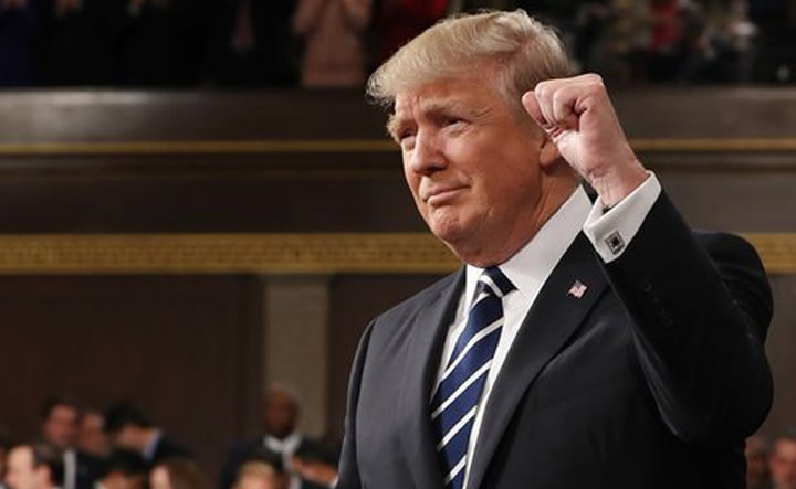 Demi Sindir Media, Donald Trump Gelar Ajang Penghargaan Berita Palsu