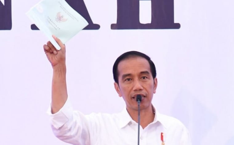 Curhat Jahatnya Politik, Jokowi: Hoax Hingga Disebut PKI