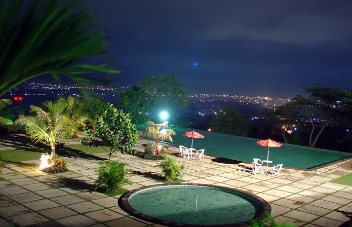 Agrowisata Salib Putih