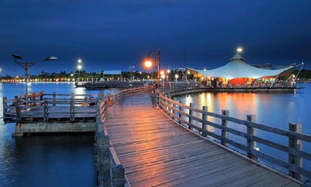 Pantai Ancol