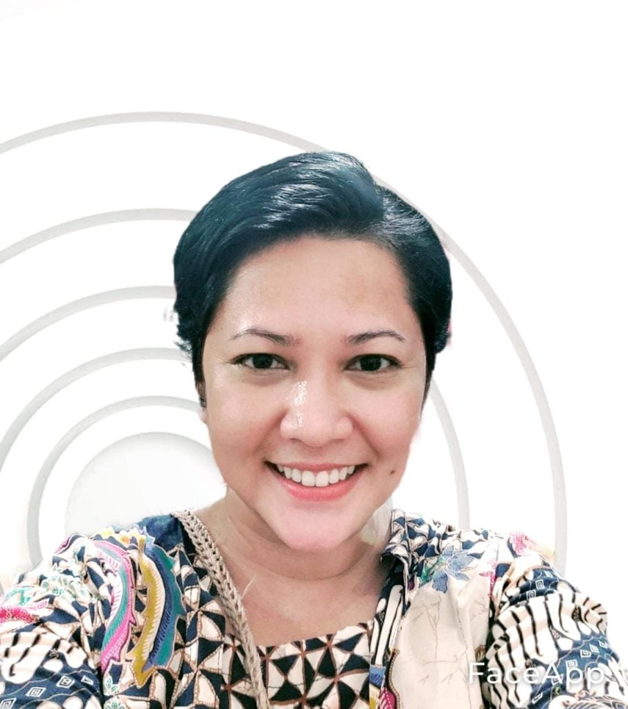 saputri merawat difabel