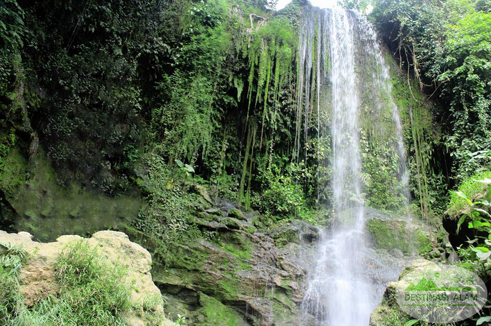 Air Terjun Pasucen