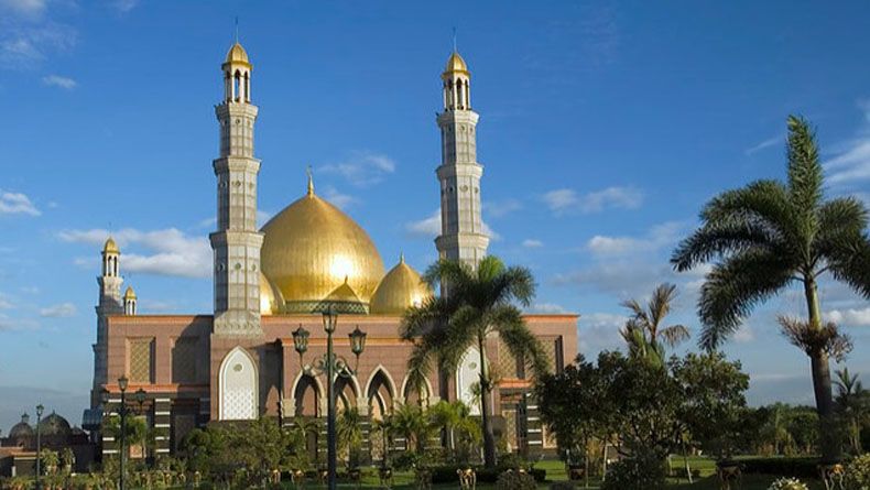 Masjid Dian Al-Mahri (Masjid Kubah Emas)