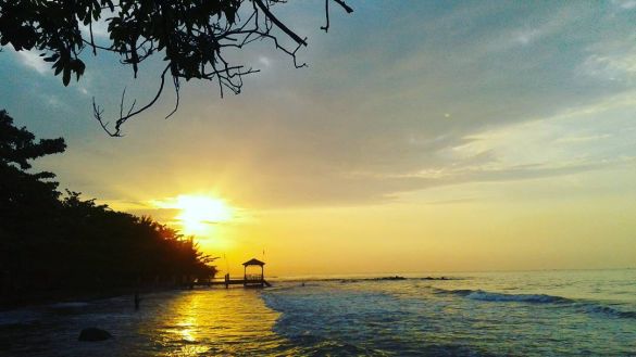 Pantai Ujung Negoro