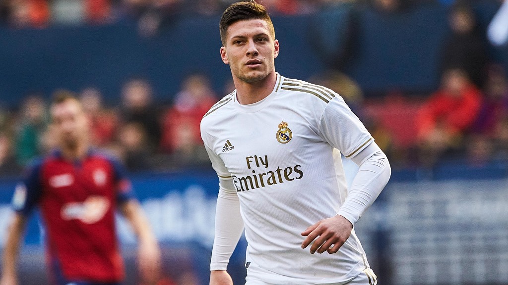 Luka Jovic, Karir Striker yang Gagal Bersinar di Real Madrid luka jovic real madrid