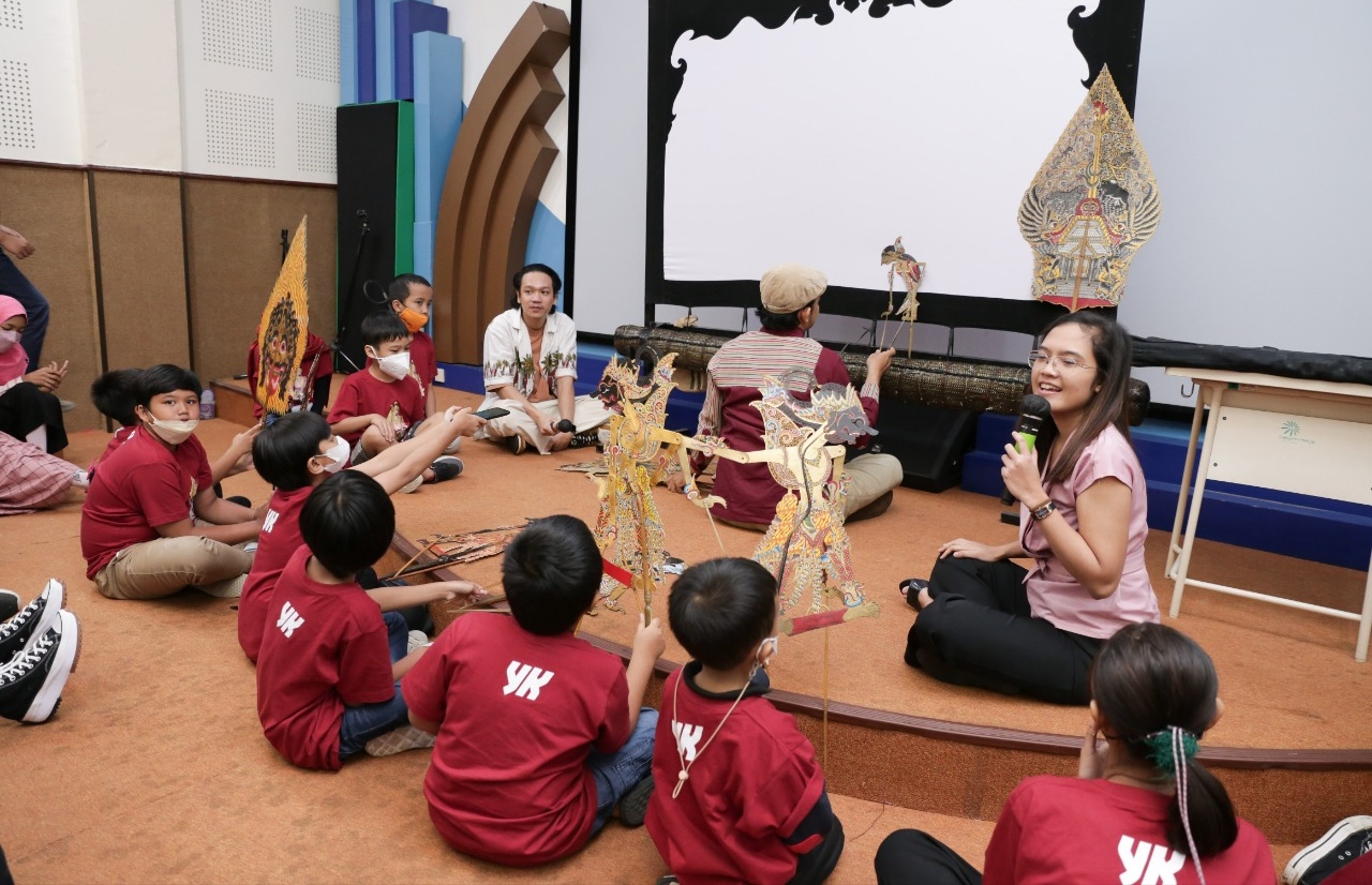 Anak dan Remaja Jogja Dikenalkan Wayang Gathutkaca Secara Interaktif Pengenalan pembelajaran wayang secara kreatif kepada anak dan remaja di Science Theater Taman Pintar. (foto: ist)