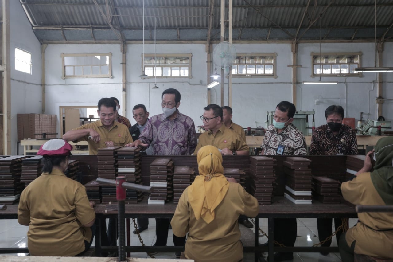 Sri Sultan Ingin Taru Martani Lakukan Diversifikasi Produk