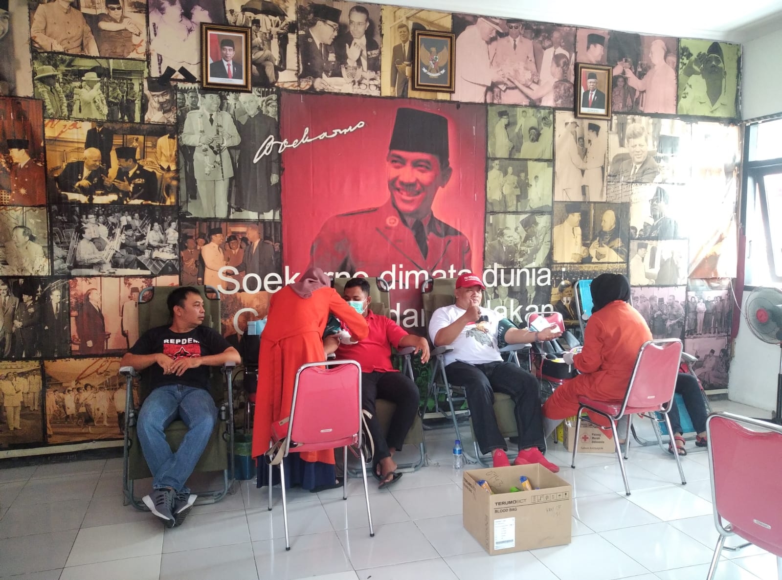 Habis Donor Darah Bisa Makan Ikan Bakar di Haul Bung Karno
