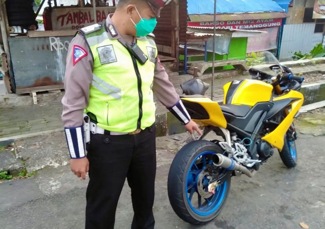 Elemen Masyarakat Tandatangani Pernyataan Anti Gunakan Knalpot Brong, Polres Temanggung Gencarkan Operasi Ilustrasi (foto: Polres Temanggung)