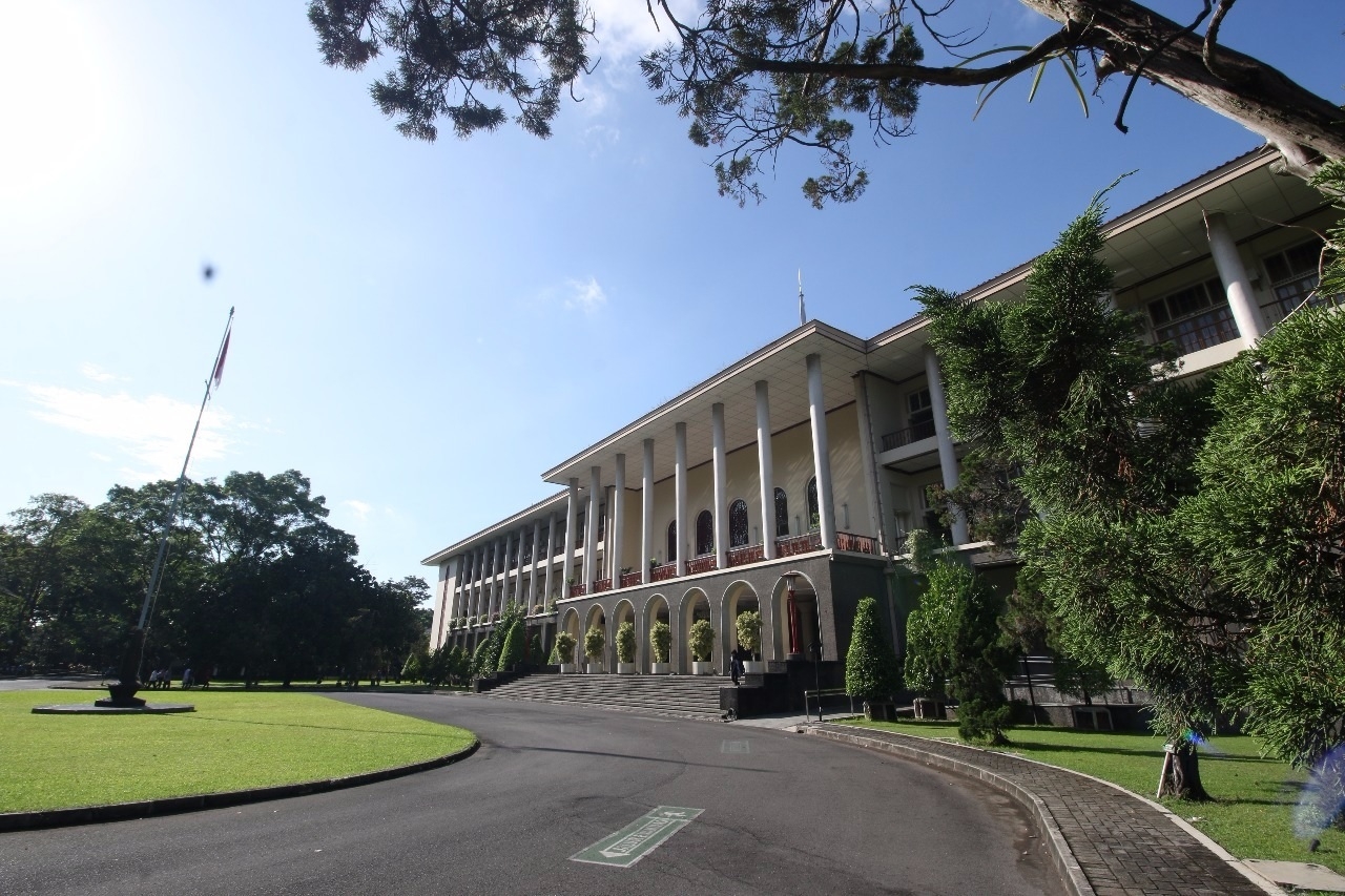 Pakar UGM Sebut Kenaikan BBM Turunkan Penumpang Angkutan Umum