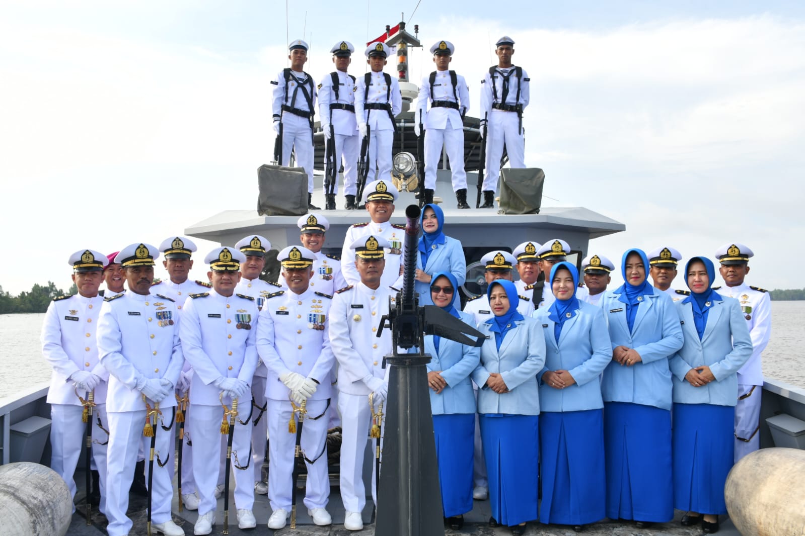 Peringati Hari Dharma Samudera, TNI AL Gelar Upacara Tabur Bunga