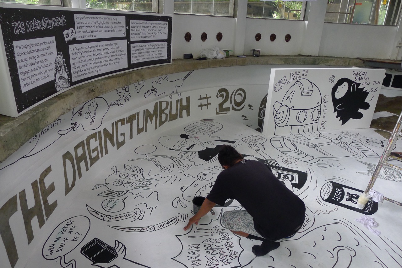 Komik Dagingtumbuh Vol. 20 Diluncurkan, Diikuti Serangkaian Acara Menarik Pembuatan mural komik Dagingtumbuh (foto: ist)