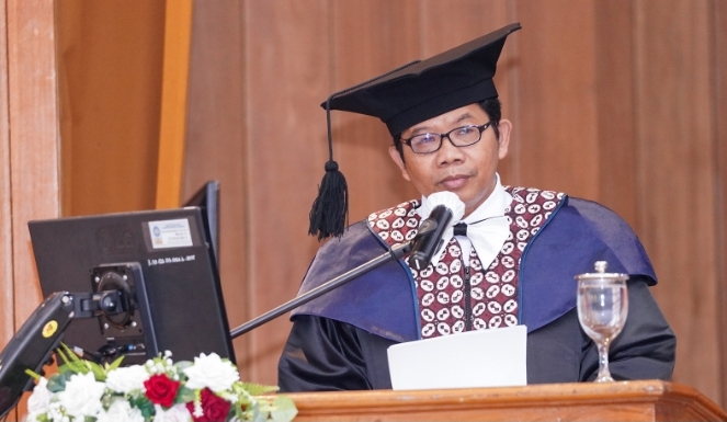 Pemberdayaan Masyarakat Berbasis Potensi Lokal dengan Bantuan Teknologi Informasi