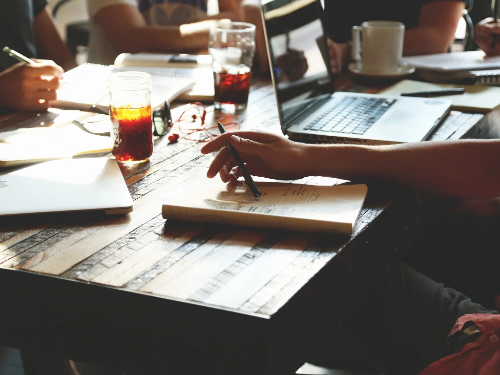 Jadi Entrepreneur Harus Mau Kerja Keras dan Kerja Cerdas Ilustrasi Jadi Entrepreneur Harus Mau Kerja Keras dan Kerja Cerdas by pixabay.com