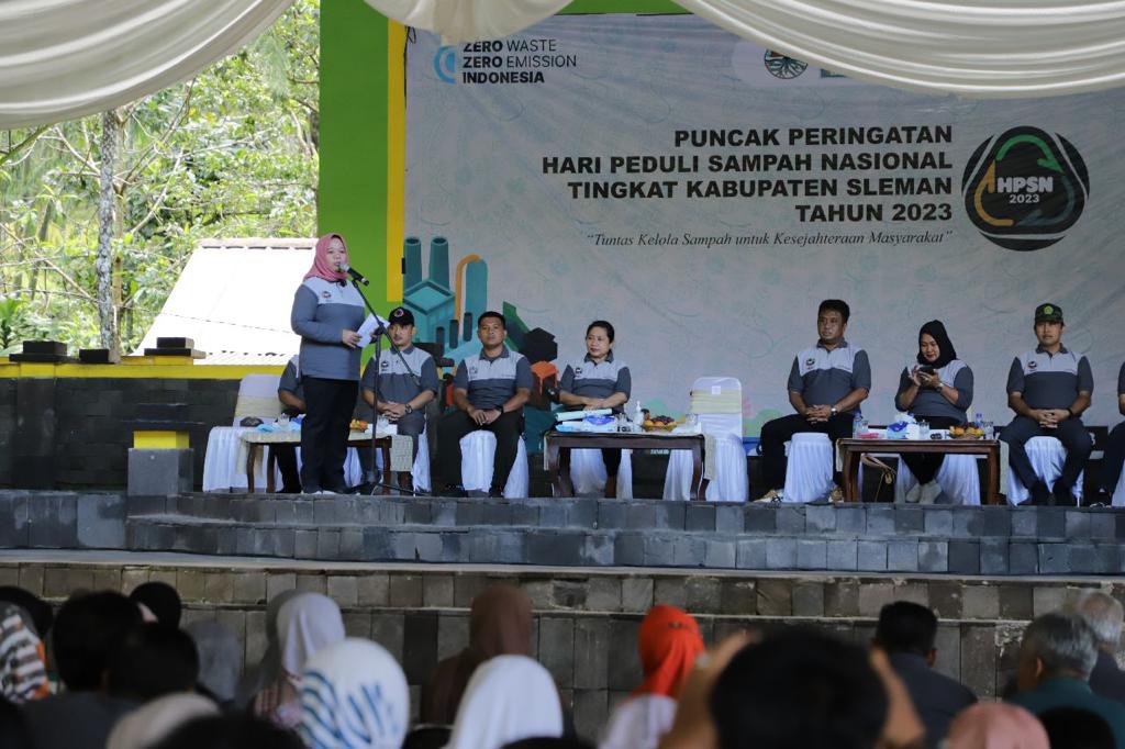 Masyarakat Tlogo Putri Kaliurang Diajak Kelola Sampah dengan Benar
