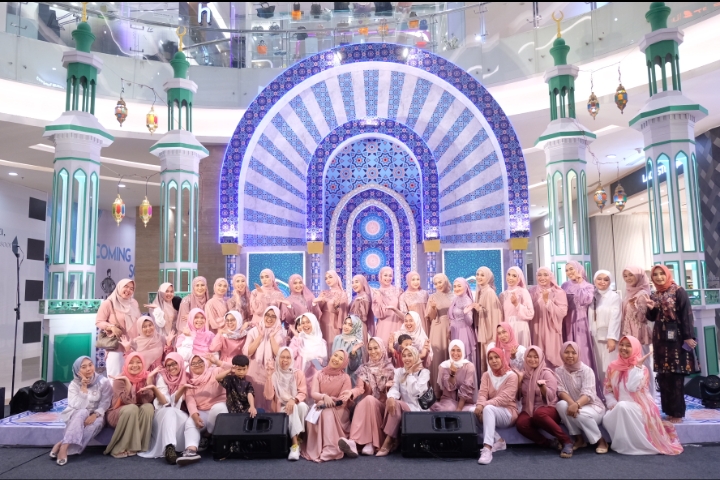 Familia Indonesia Dukung Wanita Muslimah Glowing Menuju Hari Raya