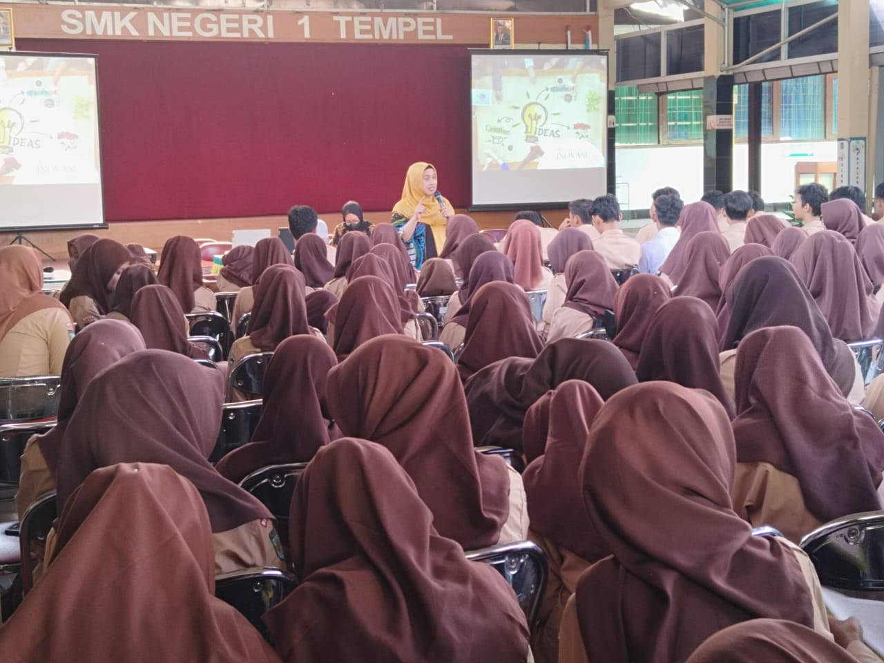 Stadium General Fokus kembali ke Sekolah dan Berfikir Masa Depan