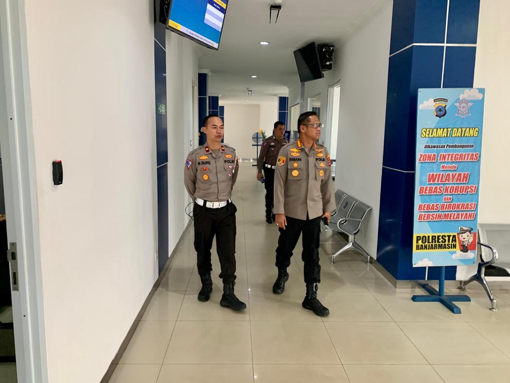 Kapolresta Banjarmasin Laksanakan Giat Pengecekkan di Satpas SIM , Langkah Konkret Untuk Meningkatkan Pelayanan