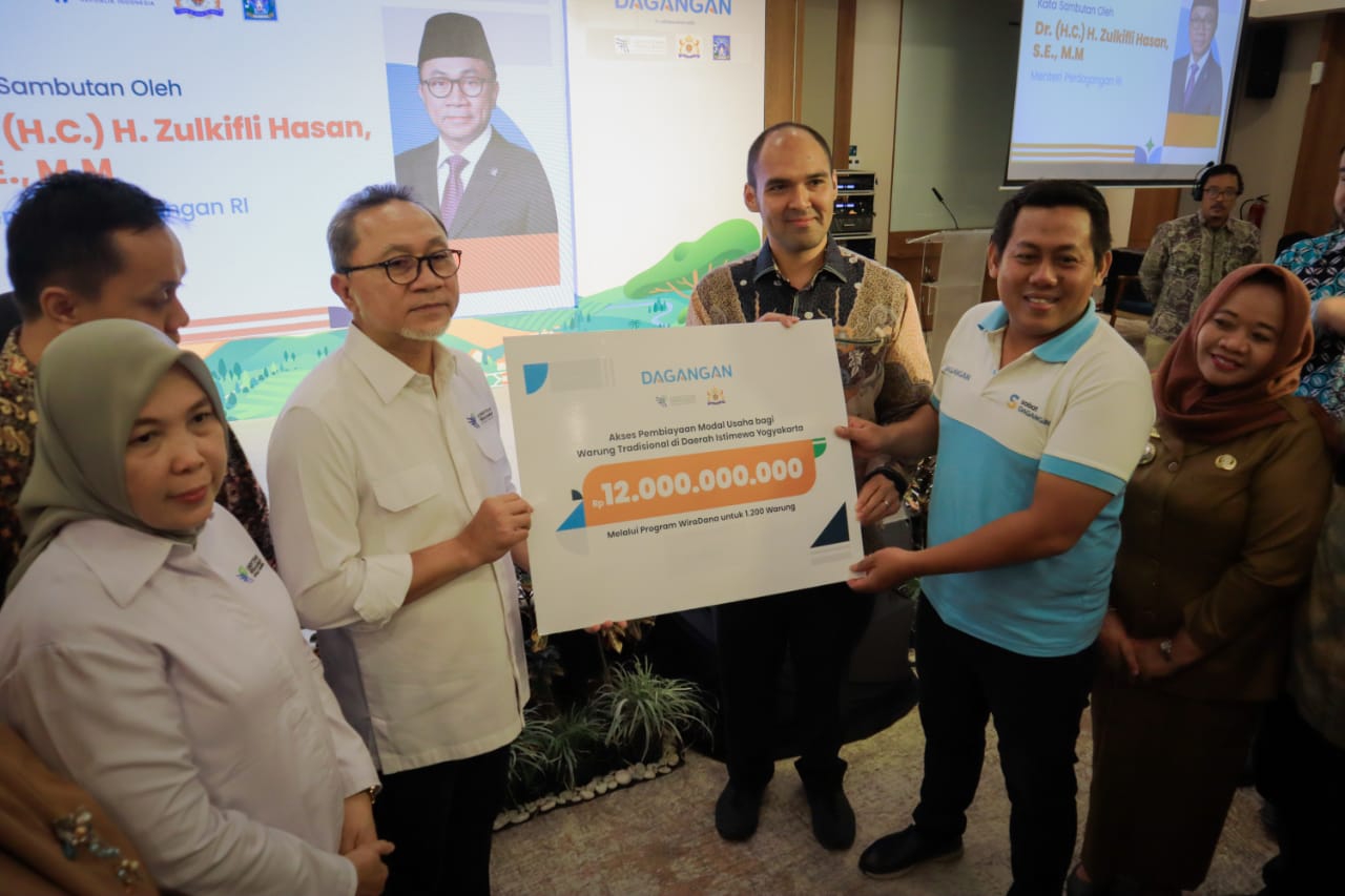 Dagangan Gandeng Kementerian Perdagangan Perluas Akses Pembiayaan 1.200 Warung Tradisional
