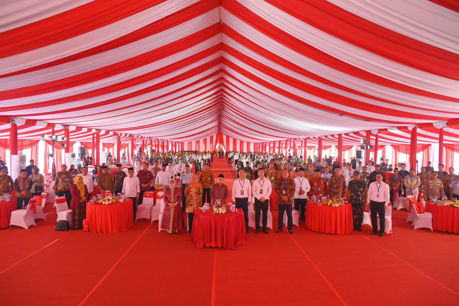 Wapres RI Serahkan CSR Yayasan Dewa Dewi Indonesia dan PT Semen Imasco Asiatic Buat Anak Stunting Wapres RI