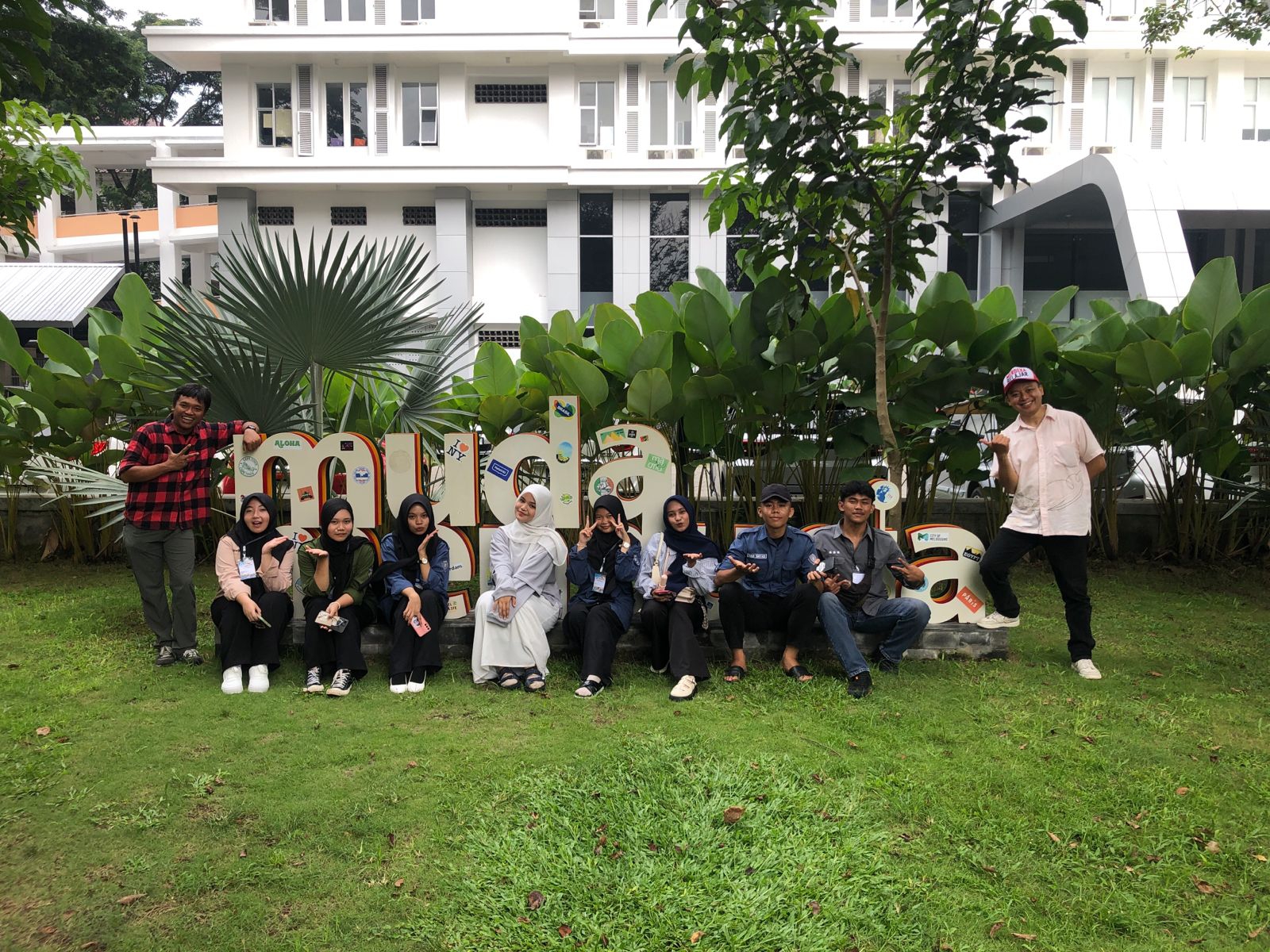 Eksplorasi Sudut Kampus Melalui Workshop Fotografi