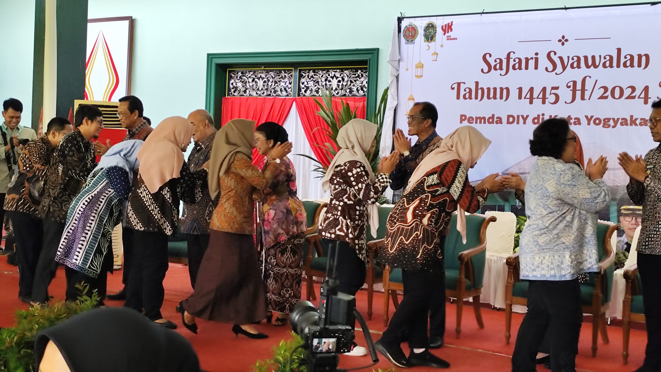 Sultan Hadiri Lagi Syawalan di Balaikota Jogja, Singgung Sumbu Filosofi Syawalan di Balaikota Jogja yang dihadiri Sri Sultan HB X (foto: Deny Hermawan)