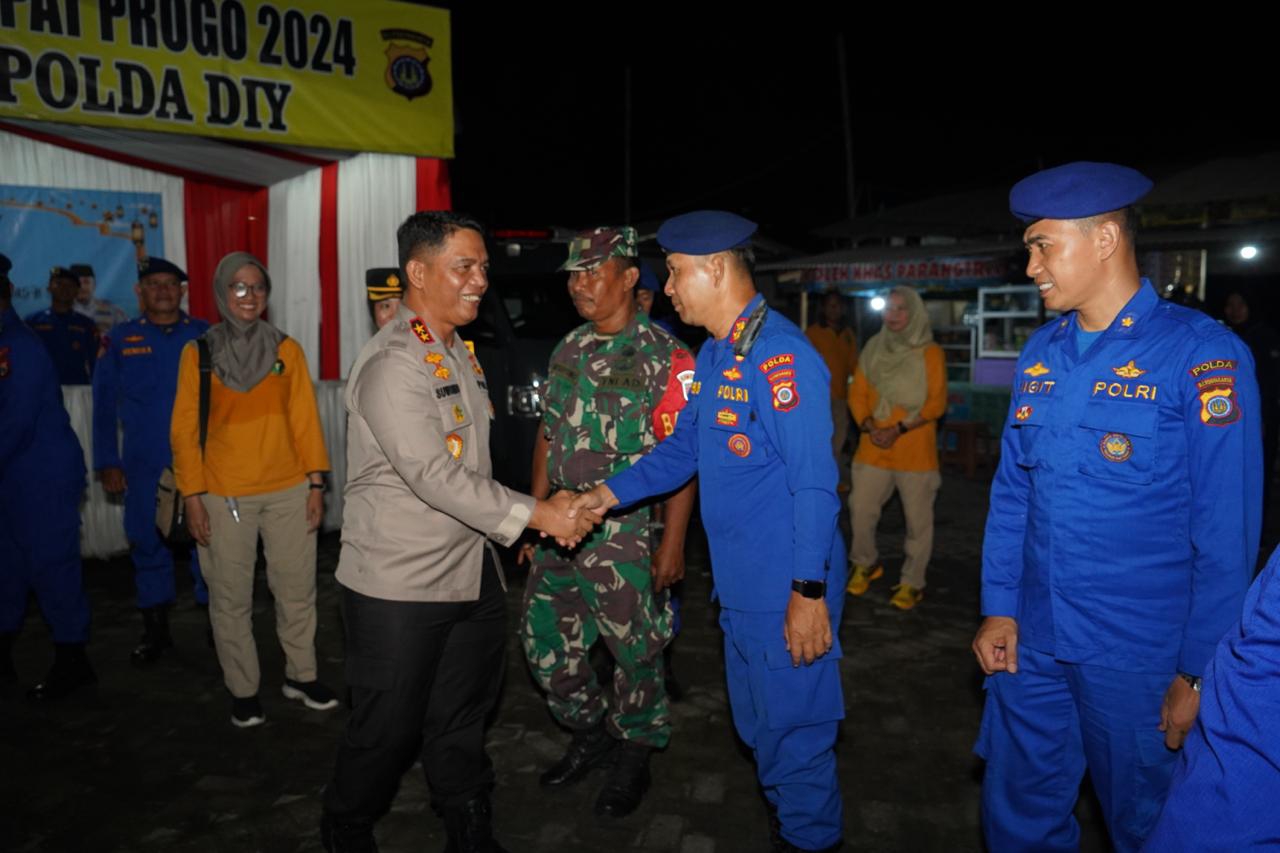 Kapolda DIY Cek Kesiapan Pos Pantauan Parangtritis
