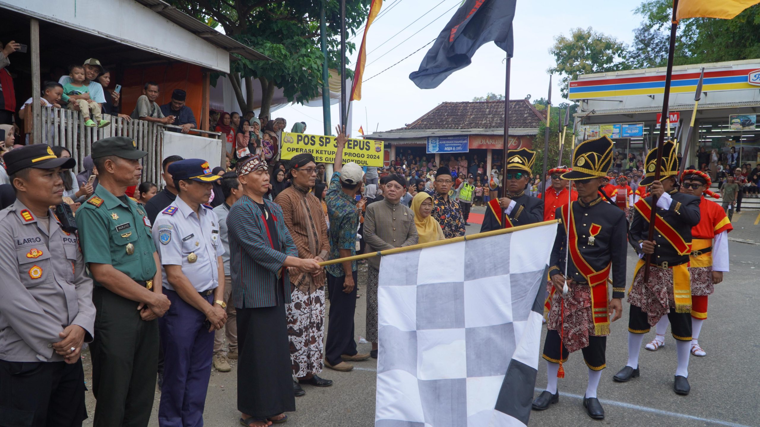 Kirab Budaya Hari Jadi Kelurahan Tepus ke-76