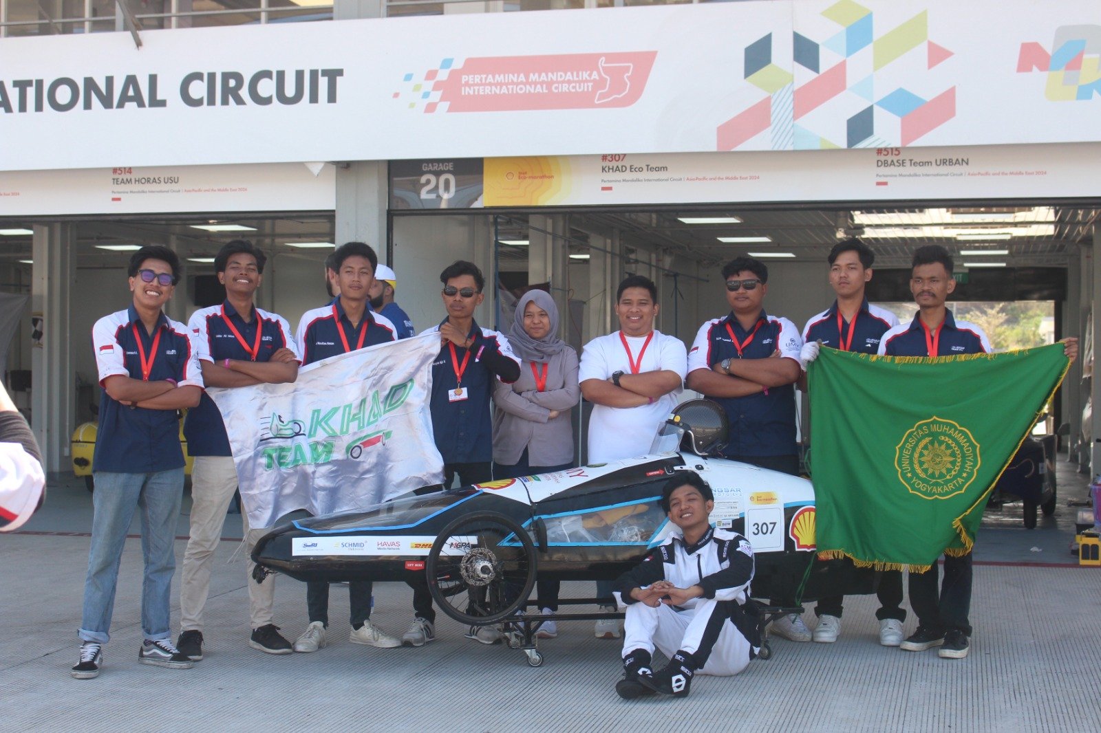 Mobil Hemat Listrik Tim UMY Rebut Peringkat 3 Shell Eco Marathon Se-Asia