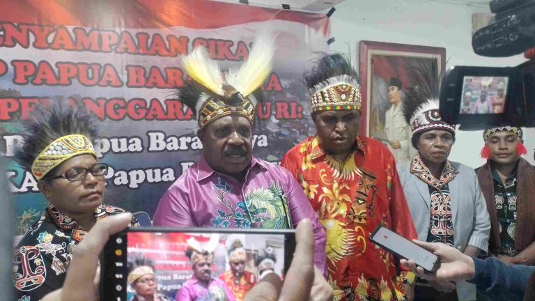 Diduga Langgar Kode Etik, MRP Papua Barat Daya Laporkan KPU RI Serta KPU PBD ke Bawaslu dan DKPP RI