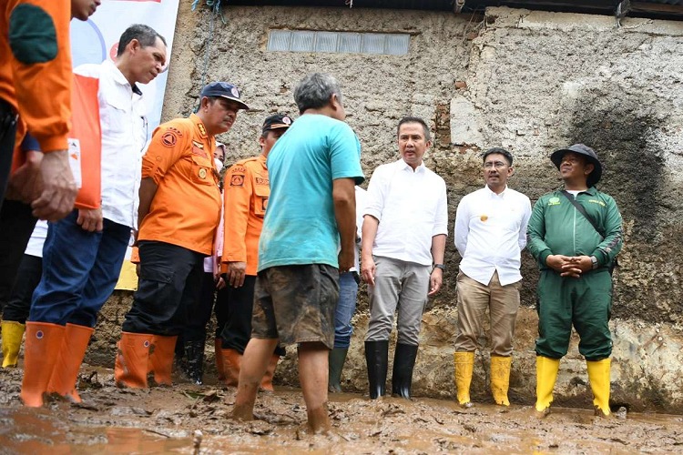 Desa Banjaran Wetan Diterjang Banjir Bandang Berketinggian 2 Meter, 500 KK Terdampak