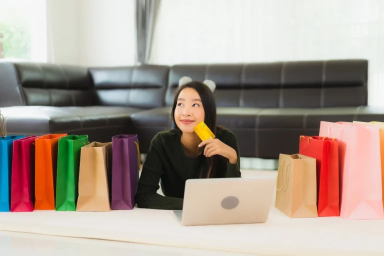 Rekomendasi Platform E-commerce Terbaik untuk UMKM Rekomendasi Platform E-commerce Terbaik untuk UMKM