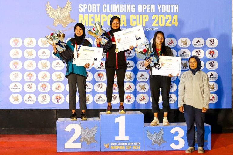 Hari Terakhir Kejuaraan Sport Climbing Menpora Cup 2024, Semangat Atlet Muda Berburu Medali Membara